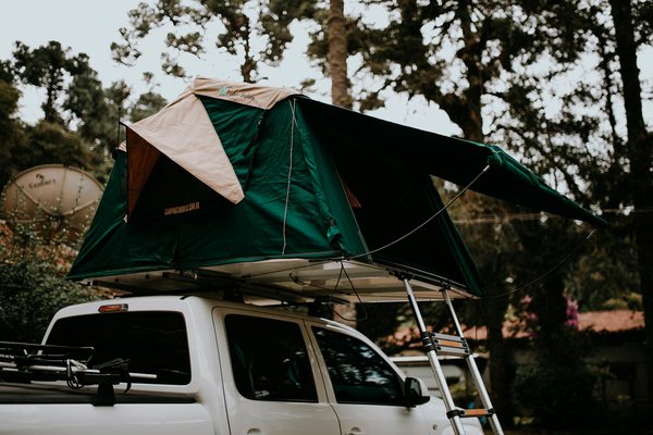 Discover Top Dickensian Literary Tours in the UK: Dive into Charles Dickens' Life and Legacy